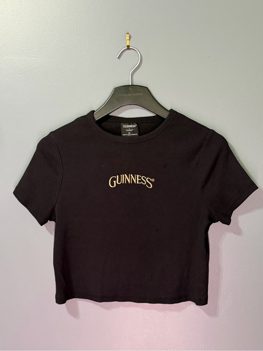 Primark Women's Black Crop Tee with Gold Logo